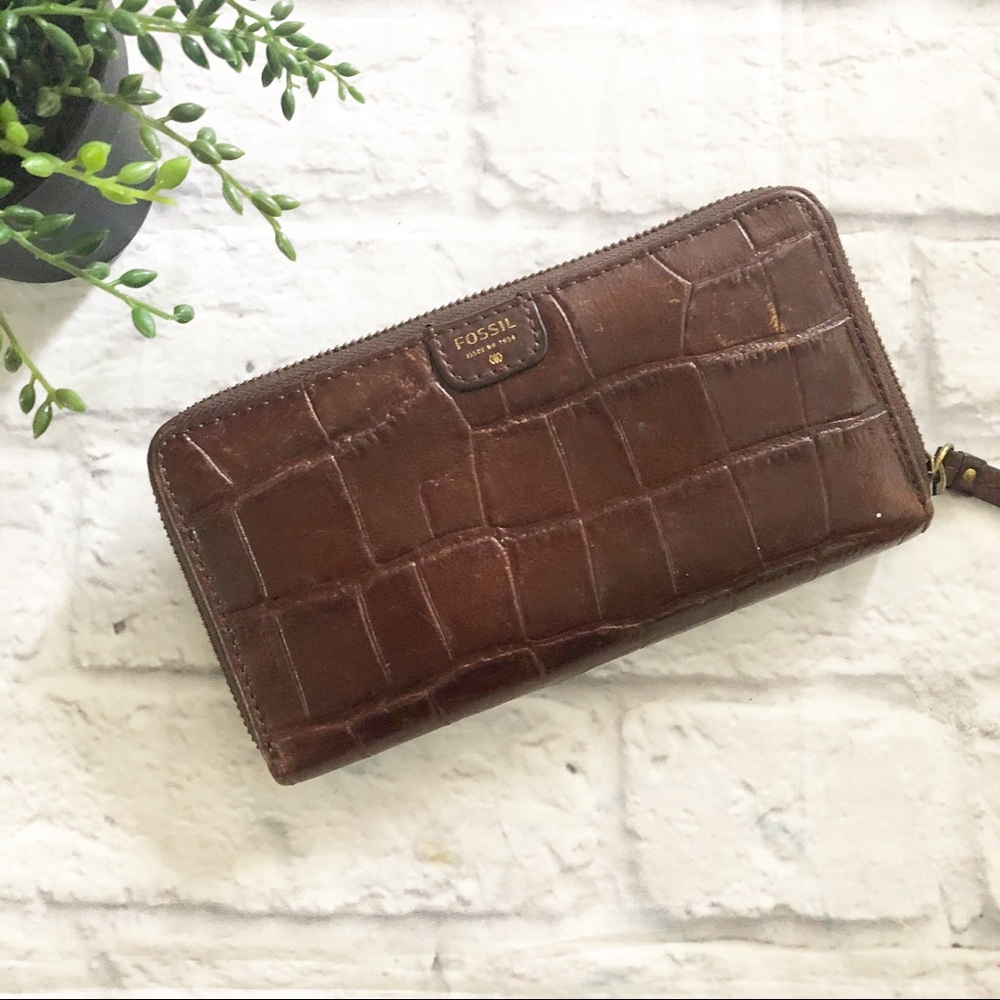 Fossil brown zip around embossed croc wallet